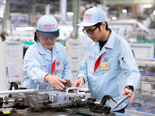 Gaji Karyawan PT Denso Indonesia Terupdate